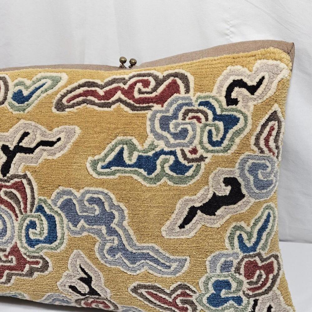 Mitchell Gold & Bob Williams 14" Lumbar Support Hand Spun Wool & Down - Picture 5 of 12